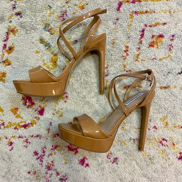 Steve Madden Shoes - Steve Madden Nude 5" High Heels (W8)